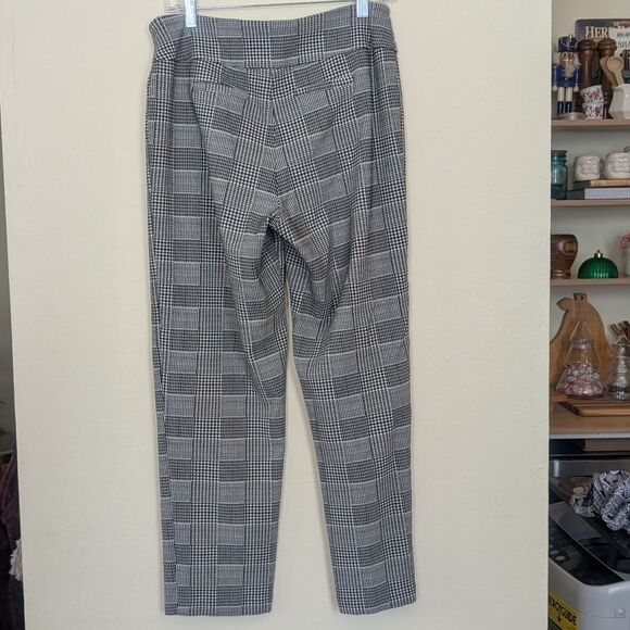 Emma & Olivia Pull On Plaid Trousers Size 12 - Picture 4 of 6